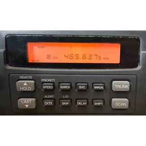 Vintage Radio Shack PRO-2052 Dual Trunking Scanner 1000 Channels TESTED